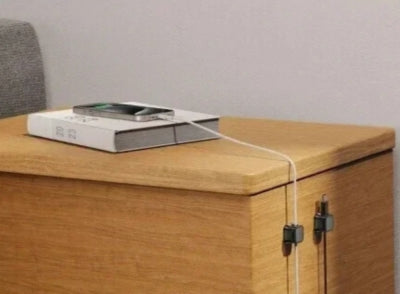 Découvrez notre attache câble magnétique MagClip™, la solution ultime de support câble bureau et de gestion câbles bureau. Ce clip câble adhésif révolutionnaire offre un range câble magnétique efficace pour tous vos espaces. Que vous cherchiez comment organiser ses câbles de bureau ou une solution rangement câbles bureau gaming, notre organisateur câbles bureau s'adapte à tous vos besoins. Cette attache câble universelle 7.5mm fonctionne comme un support câble adhésif sans perçage parfait pour les setup inf