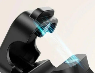 Découvrez notre attache câble magnétique MagClip™, la solution ultime de support câble bureau et de gestion câbles bureau. Ce clip câble adhésif révolutionnaire offre un range câble magnétique efficace pour tous vos espaces. Que vous cherchiez comment organiser ses câbles de bureau ou une solution rangement câbles bureau gaming, notre organisateur câbles bureau s'adapte à tous vos besoins. Cette attache câble universelle 7.5mm fonctionne comme un support câble adhésif sans perçage parfait pour les setup inf