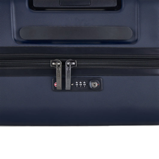 Valise cabine Bugatti Wellington avec 8 roues 360° et finitions vegan leather