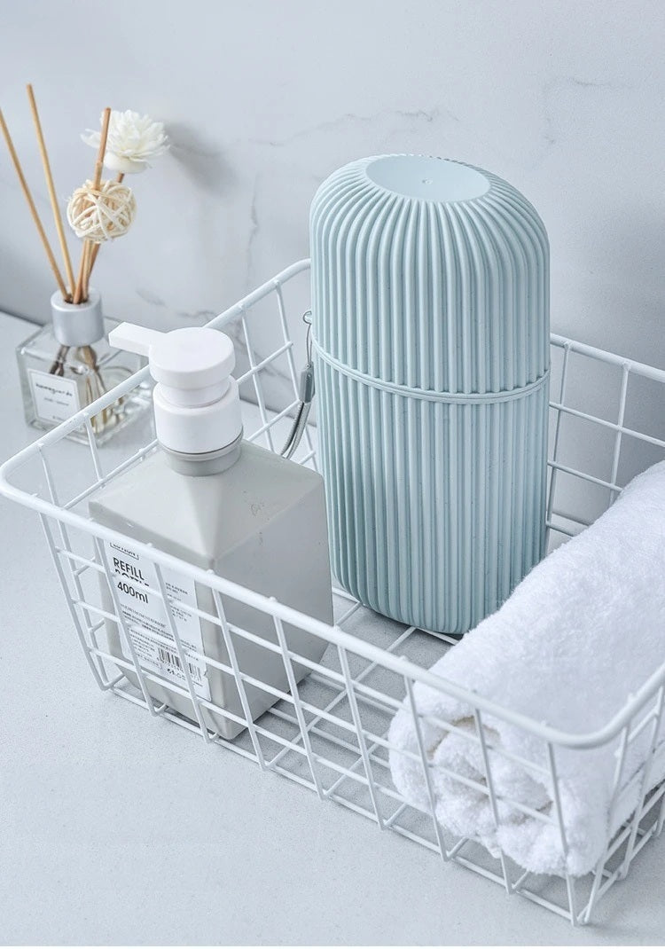 Etui brosse a dent bleu pour salle de bain et viyage paratique elegant et de large capacité