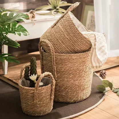 Panier en osier | VerduraBloom™ - Rangement Chic panier en osier avec couvercle, panier osier rangement jardin, corbeille vannerie naturelle, panier wicker pour plantes, solution rangement osier exterieur, panier en osier deco maison, corbeille osier avec couvercle durable, vannerie pour pot fleurs, panier osier polyvalent ecolo, rangement en paille couvercle