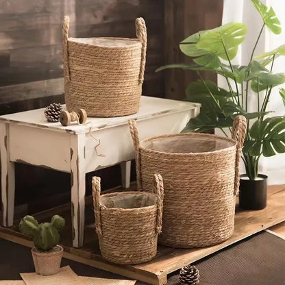 Panier en osier | VerduraBloom™ - Rangement Chic panier en osier avec couvercle, panier osier rangement jardin, corbeille vannerie naturelle, panier wicker pour plantes, solution rangement osier exterieur, panier en osier deco maison, corbeille osier avec couvercle durable, vannerie pour pot fleurs, panier osier polyvalent ecolo, rangement en paille couvercle