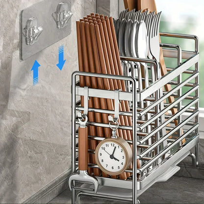 porte-ustensiles de cuisine mural sans perçage, support d’ustensiles de cuisine en acier inoxydable, porte-couverts mural design moderne, organisateur d’ustensiles de cuisine gain de place, porte-ustensiles de cuisine pour petits espaces, support mural de cuisine inox avec crochets, porte-ustensiles mural élégant effet inox, rangement mural pour ustensiles de cuisine compact, support cuisine sans vis ni colle inox, porte-ustensiles cuisine adhésif sans perçage, porte-ustensiles cuisine suspendu design, orga