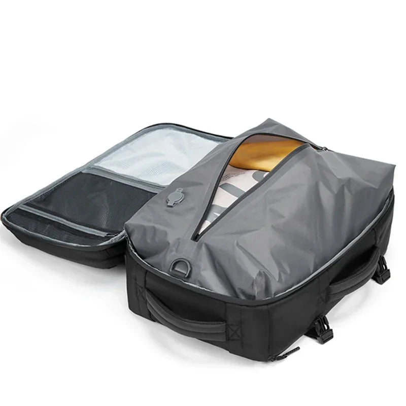 Sac a dos voyage compression sous vide Airbag Business™ : compact, étanche, USB, grande capacité extensible et organisation optimale.