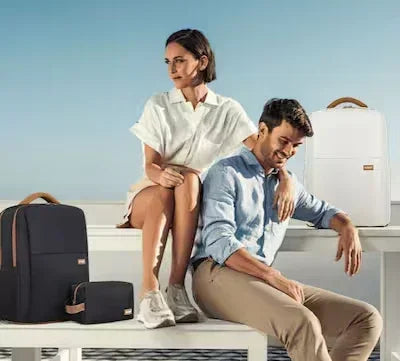 Sac a dos voyage femme cabine Ryanair léger et étanche, idéal pour transporter un ordinateur 15,6 pouces et organiser tous les accessoires