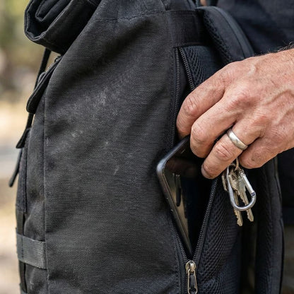 sac a dos roll top grande capacite 40 litres avec poches laterales bouteille