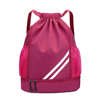 Le sac de sport femme ÉtancPro polyvalent pour fitness et basketball, idéal pour activités quotidiennes et sports collectifs, est un sac à dos sport femme ÉtancPro en térylène imperméable résistant à l'eau pour séances d'entraînement intenses, compact avec capacité inférieure à 20L parfait pour essentials sans encombrement, unisexe au design moderne élégant pour femmes et hommes actifs, polyvalent pour activités de plein air comme randonnée et escalade, résistant à l'eau et à l'usure pour durabilité optimal