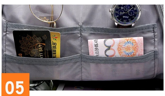 Sac à dos voyage femme Canvas Urbain™ – design moderne et confortable, multipoche et résistant à l’eau, compagnon parfait pour toutes vos aventures en ville.