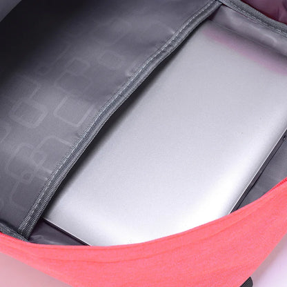 Sac à dos voyage femme Canvas Urbain™ – design moderne et confortable, multipoche et résistant à l’eau, compagnon parfait pour toutes vos aventures en ville.