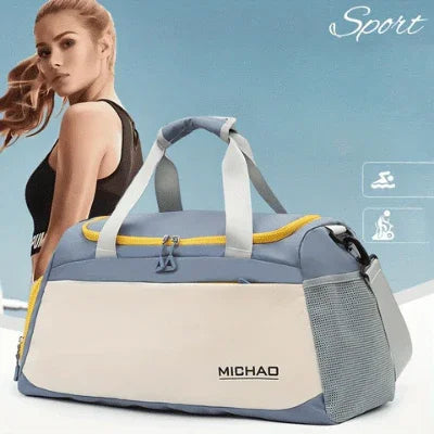 Découvrez le sac de sport femme avec compartiment étanche pour vêtements humides, idéal pour les femmes actives cherchant un sac de sport femme polyvalent pour yoga et piscine, ce sac de sport femme imperméable en polyester Oxford résistant aux intempéries offre une organisation intelligente avec séparation sèche et humide pour éviter les odeurs désagréables, parfait comme sac de sport femme grande capacité 50x27x23 cm pour week-end improvisé ou entraînement quotidien, disponible en coloris tendance comme s