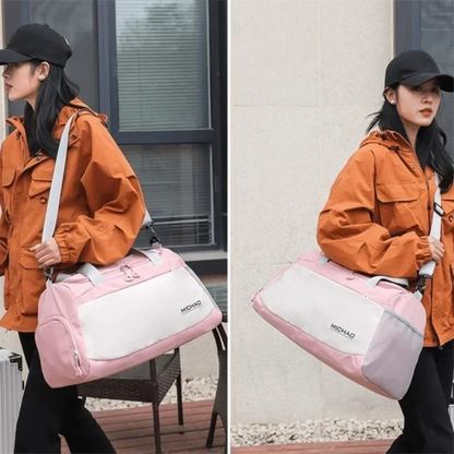 Découvrez le sac de sport femme avec compartiment étanche pour vêtements humides, idéal pour les femmes actives cherchant un sac de sport femme polyvalent pour yoga et piscine, ce sac de sport femme imperméable en polyester Oxford résistant aux intempéries offre une organisation intelligente avec séparation sèche et humide pour éviter les odeurs désagréables, parfait comme sac de sport femme grande capacité 50x27x23 cm pour week-end improvisé ou entraînement quotidien, disponible en coloris tendance comme s