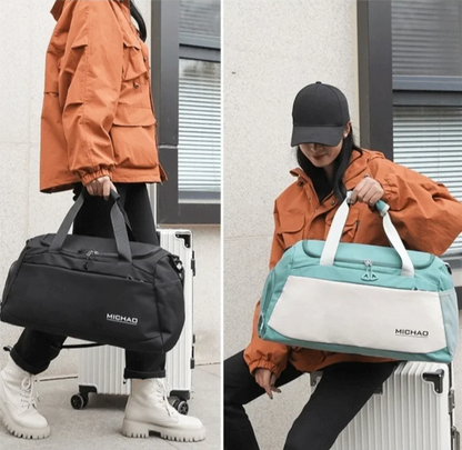 Découvrez le sac de sport femme avec compartiment étanche pour vêtements humides, idéal pour les femmes actives cherchant un sac de sport femme polyvalent pour yoga et piscine, ce sac de sport femme imperméable en polyester Oxford résistant aux intempéries offre une organisation intelligente avec séparation sèche et humide pour éviter les odeurs désagréables, parfait comme sac de sport femme grande capacité 50x27x23 cm pour week-end improvisé ou entraînement quotidien, disponible en coloris tendance comme s