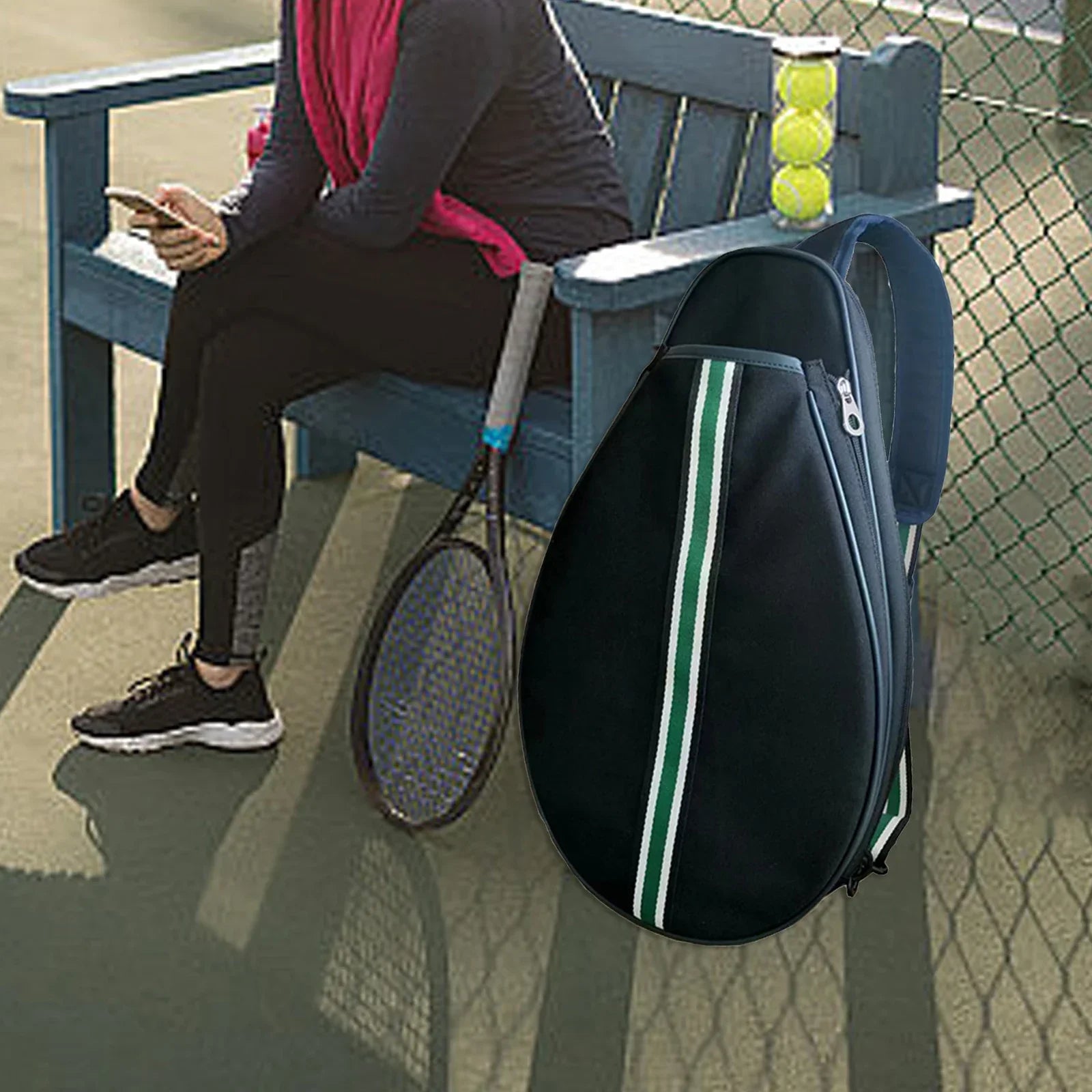 Sac de sport femme Diva Tennis™ grande capacité pour court et entraînement, Sac de sport femme tennis élégant et tendance pour les joueuses actives, Sac de sport femme imperméable tennis outdoor et activités sportives, Sac de sport femme Diva Tennis™ chic avec design moderne, Sac de sport femme tennis avec compartiment chaussures intégré, Sac de sport femme bandoulière légère pour tennis et fitness, Sac de sport femme tennis pour entraînement et tournois, Sac de sport femme tennis style luxe et fonctionnel