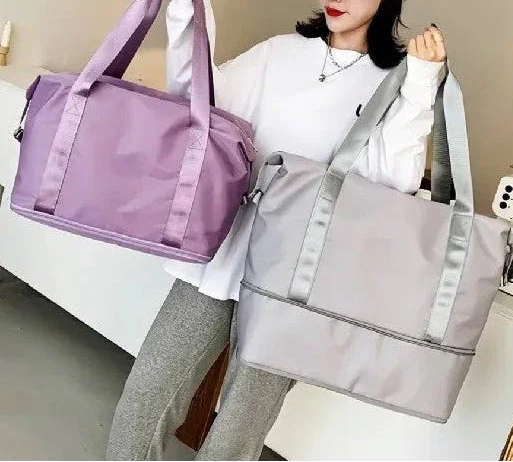 Découvrez le sac de sport femme PowerMove™ allié stylé pour activités quotidiennes actives, idéal comme sac de sport femme ultraléger imperméable en polyester résistant pour salle fitness yoga et natation, ce sac de sport femme multifonction avec compartiment sec et humide évite mélange vêtements mouillés et affaires sèches pour organisation parfaite, parfait pour sac de sport femme tote décontracté grande capacité adaptable week-end improvisé ou voyages courts de la boutique RangementChic, un sac de sport 