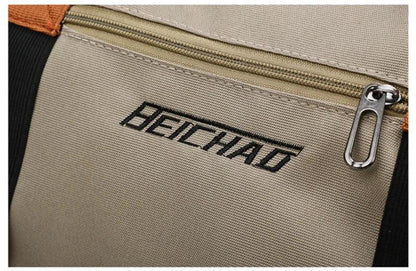 Découvrez le sac de sport femme Movella™, l'accessoire indispensable pour les femmes actives à la recherche d'un sac de sport femme imperméable en tissu Oxford résistant aux intempéries, un sac de sport femme avec compartiment séparé pour chaussures et linge humide pour une organisation hygiénique, un sac de sport femme polyvalent adaptable du bureau à la salle de sport avec capacité généreuse de 20-35L pour 3-5 jours d'affaires, un sac de sport femme élégant disponible en 7 couleurs tendance comme vert kak