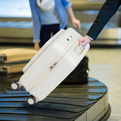 Valise cabine business avec roues universelles silencieuses facilitant le transport fluide lors des déplacements professionnels